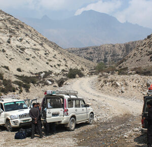 Mustang SELF Jeep drive to Lo-Mangthang